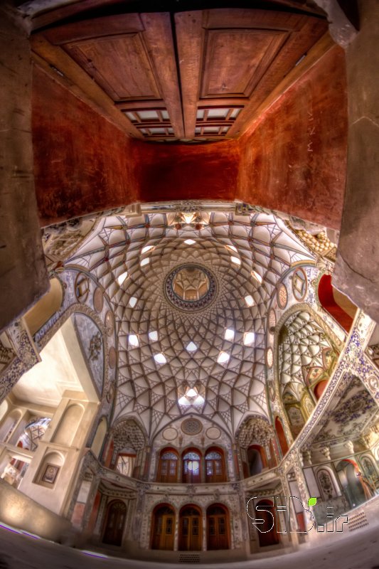قاب عکس مدرن  معماری سنتی / آثار باستانی اثر علی رضا شاه حمزه