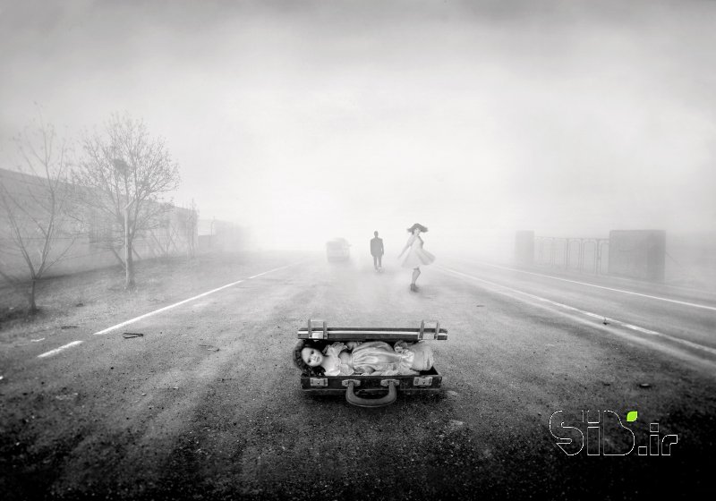 قاب عکس مدرن آنهایی که گم شده اند فرای واقعیت / فوتو مونتاژ اثر صمد قربان زاده