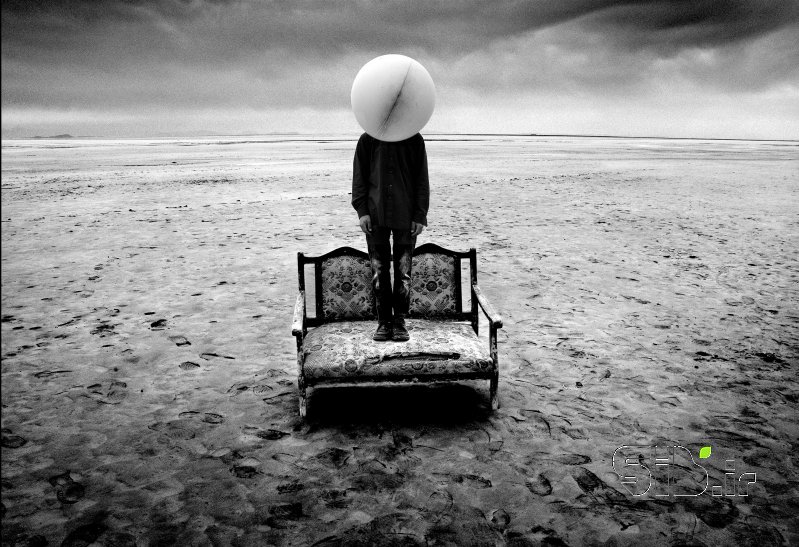 قاب عکس مدرن day dream فرای واقعیت / فوتو مونتاژ اثر صمد قربان زاده