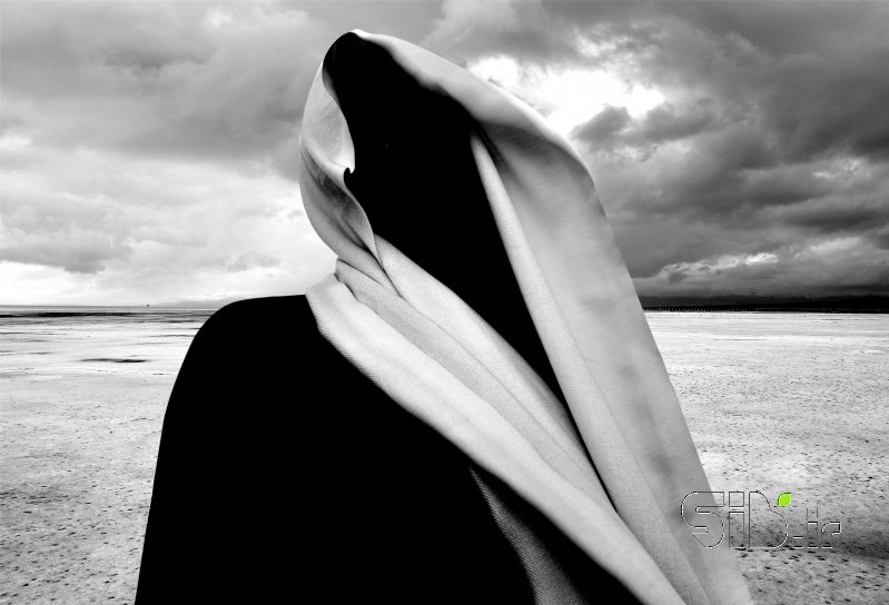 قاب عکس مدرن grey nightmares فرای واقعیت / فوتو مونتاژ اثر صمد قربان زاده
