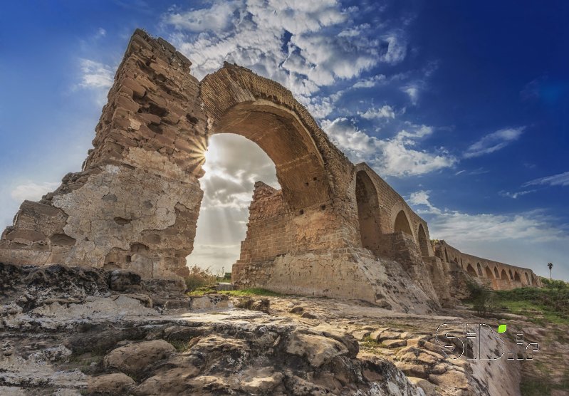 قاب عکس مدرن پل باستانی شادروان معماری سنتی / آثار باستانی اثر علی حنایی
