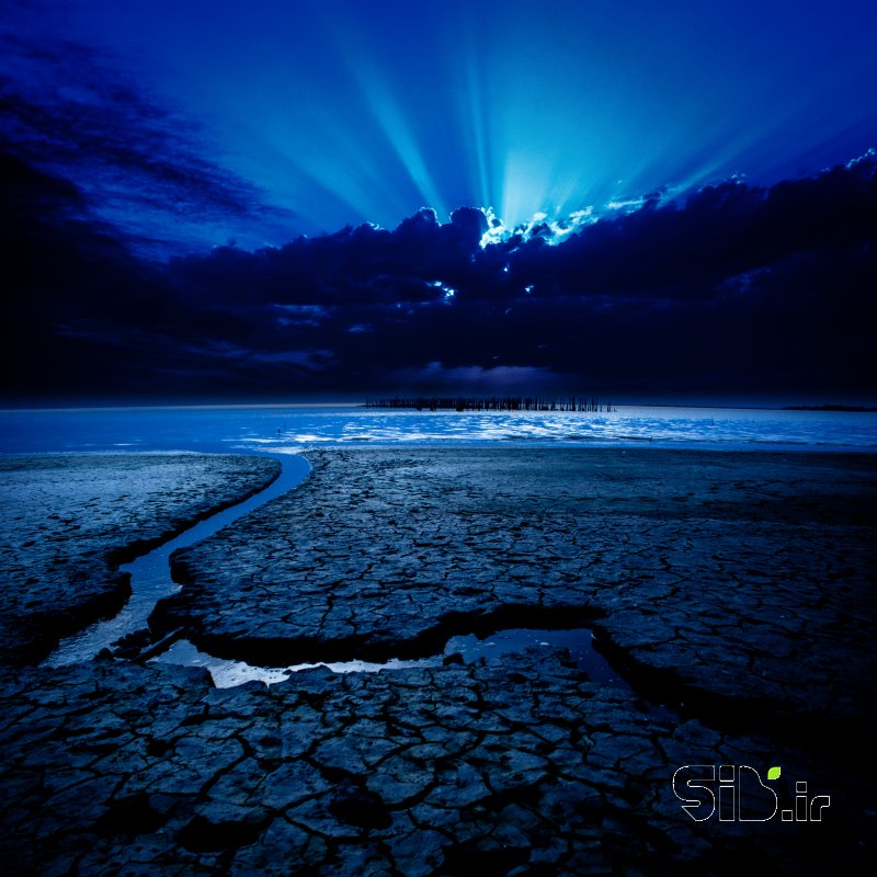 قاب عکس مدرن Blue is The Warm Color منظره   طبیعت / روستایی اثر محمدرضا کیوانفر