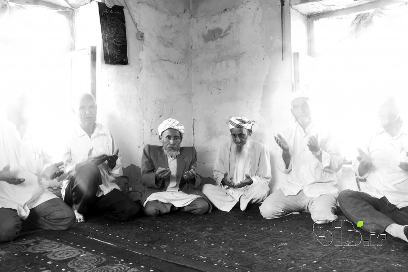 قاب عکس مدرن دعا پرتره اثر محمد رضا معصومی
