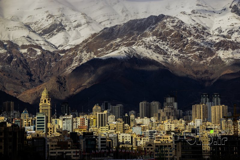 قاب عکس مدرن سر اومد زمستون چشم انداز  شهری اثر علی امیدوار