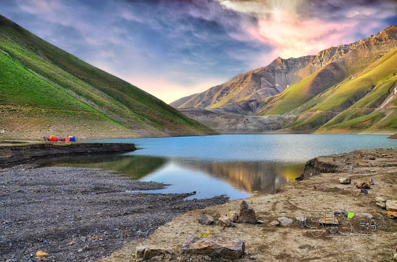 قاب عکس مدرن دریاچه تار  منظره   طبیعت / روستایی اثر میثم توکلی