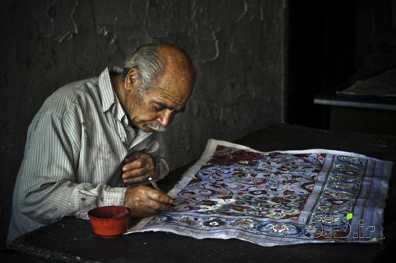 قاب عکس مدرن Persian Carpet Painter پرتره اثر سعید عرب زاده