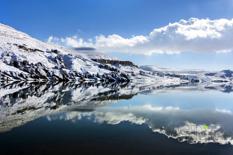 قاب عکس مدرن انعکاس منظره   طبیعت / روستایی اثر هاتف مفیدی