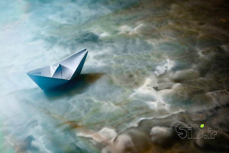 قاب عکس مدرن قایق و مرمر آبستره اثر پویا رئیسی